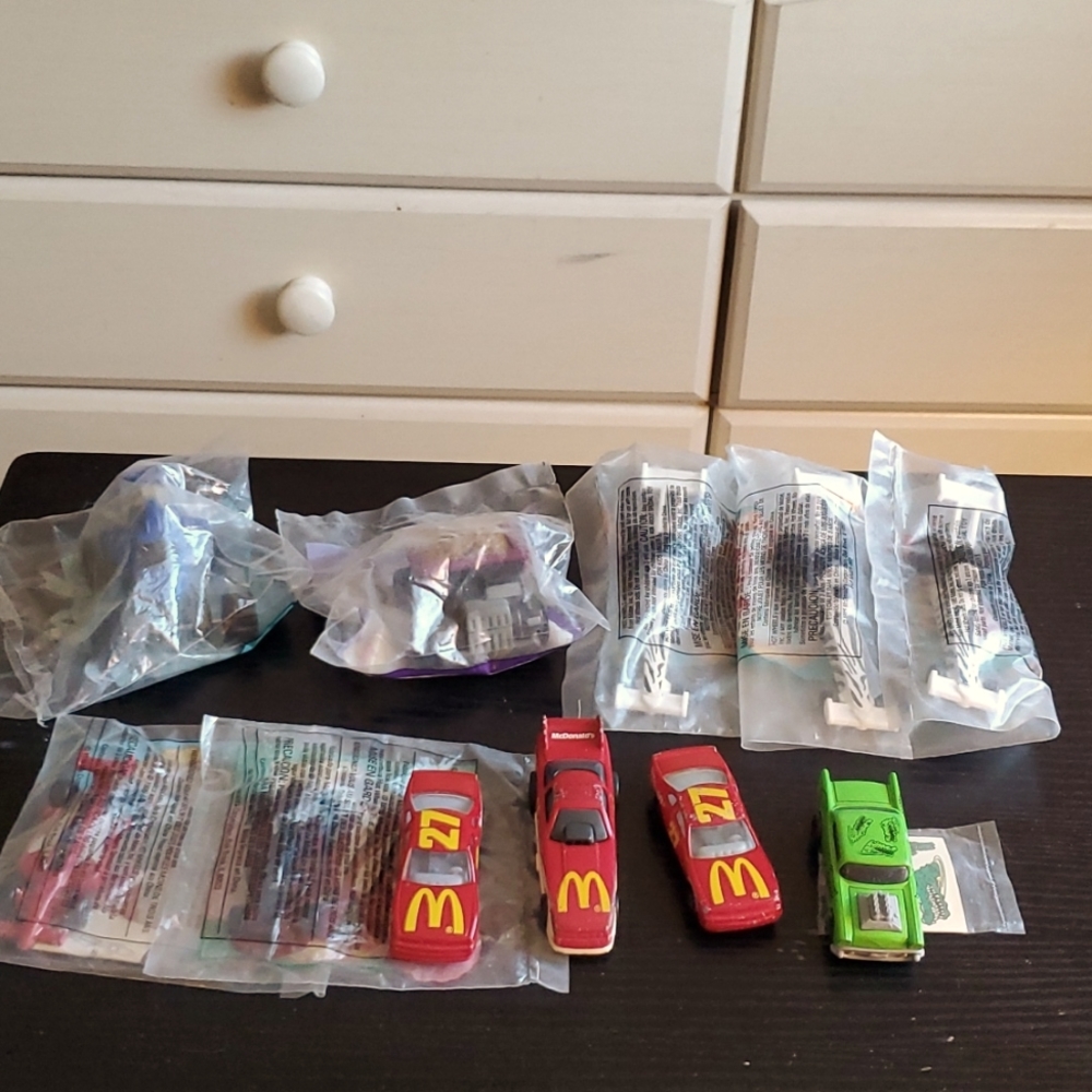 McDonald's HOT WHEELS & TRUCKS
